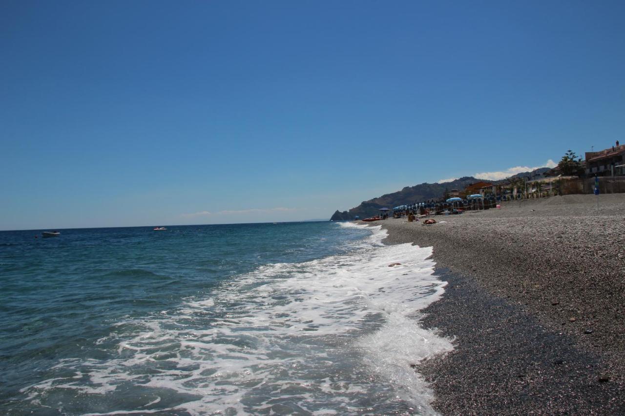 B&B La Sirena Santa Teresa Di Riva Dış mekan fotoğraf